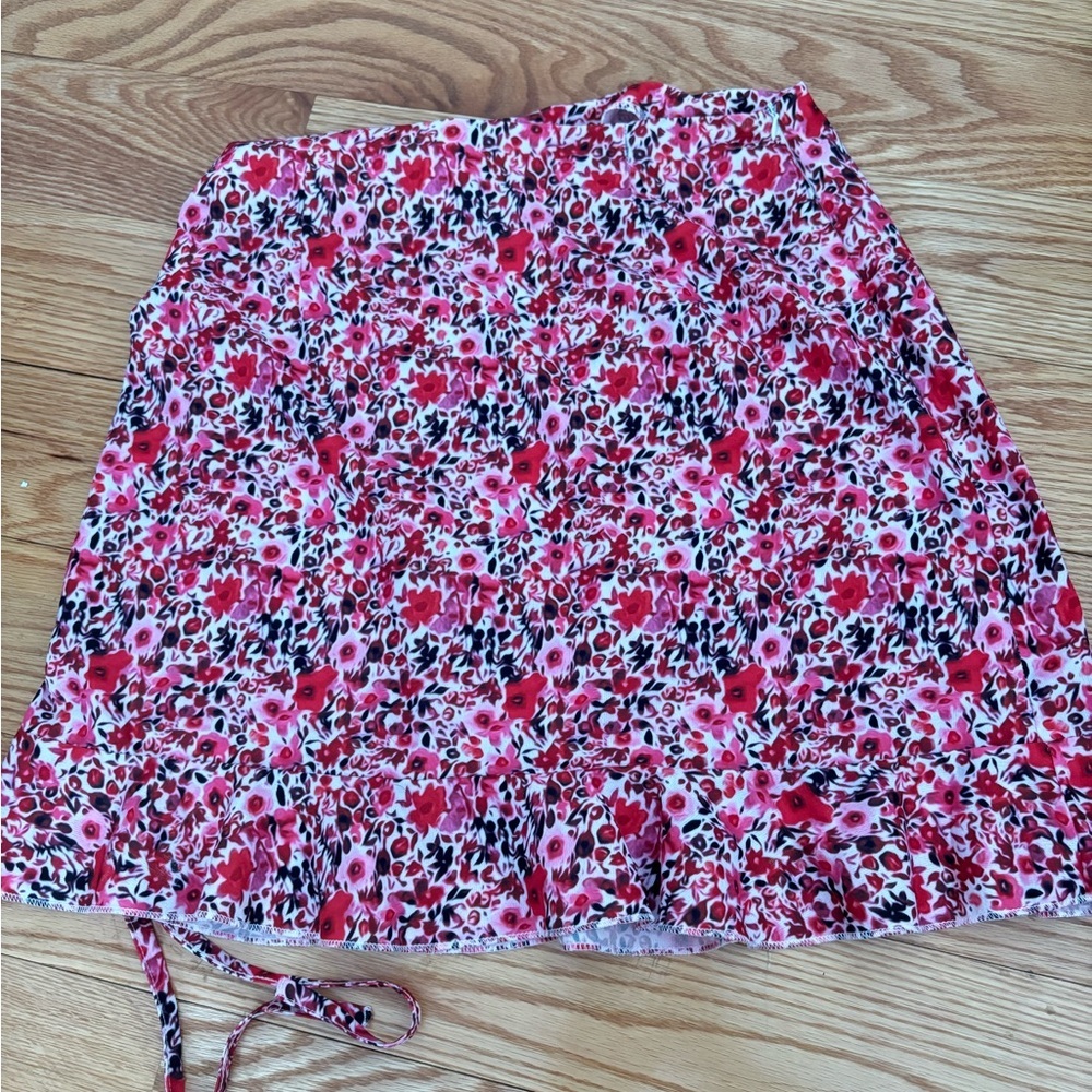 Floral Pink/Red Skirt - Picture 9 of 10